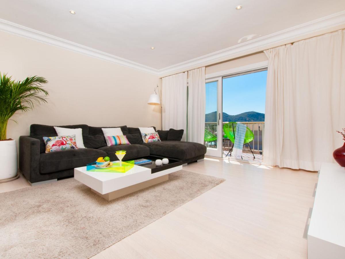 Apartment Corales De Mar, At Alcudia Beach Bagian luar foto